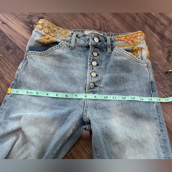 We The Free Women’s Novelty Embellished Jeans Size 25 - Picture 6 of 13